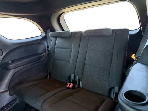 Used 2025 Dodge Durango GT AWD/4WD image 12