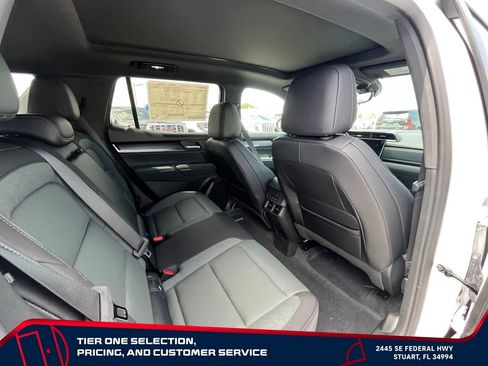 New 2026 GMC Terrain AT4 w/ Convenience Package III AWD/4WD image 18
