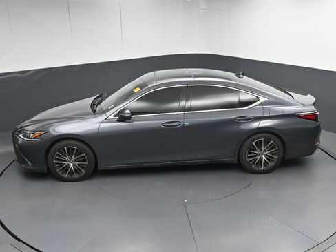 Used 2022 Lexus ES 350 w/ Premium Package image 38