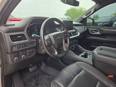 Certified 2024 Chevrolet Suburban RST w/ Sport Performance Package RWD image 11