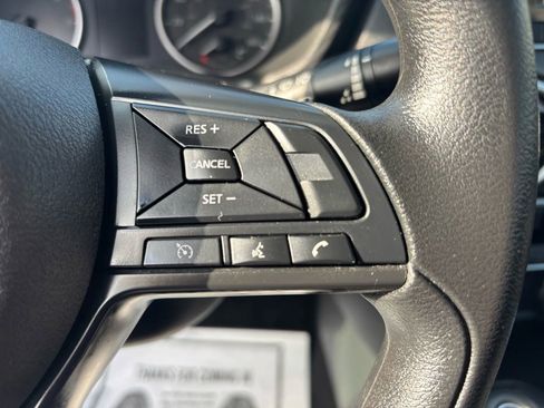 Used 2025 Nissan Sentra S image 18