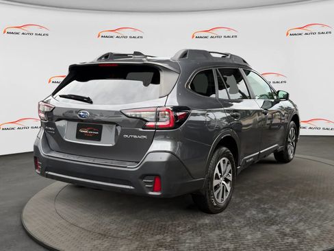 Used 2021 Subaru Outback Premium AWD/4WD image 10