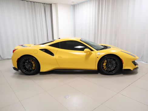 Certified 2019 Ferrari 488 Pista Coupe RWD image 6