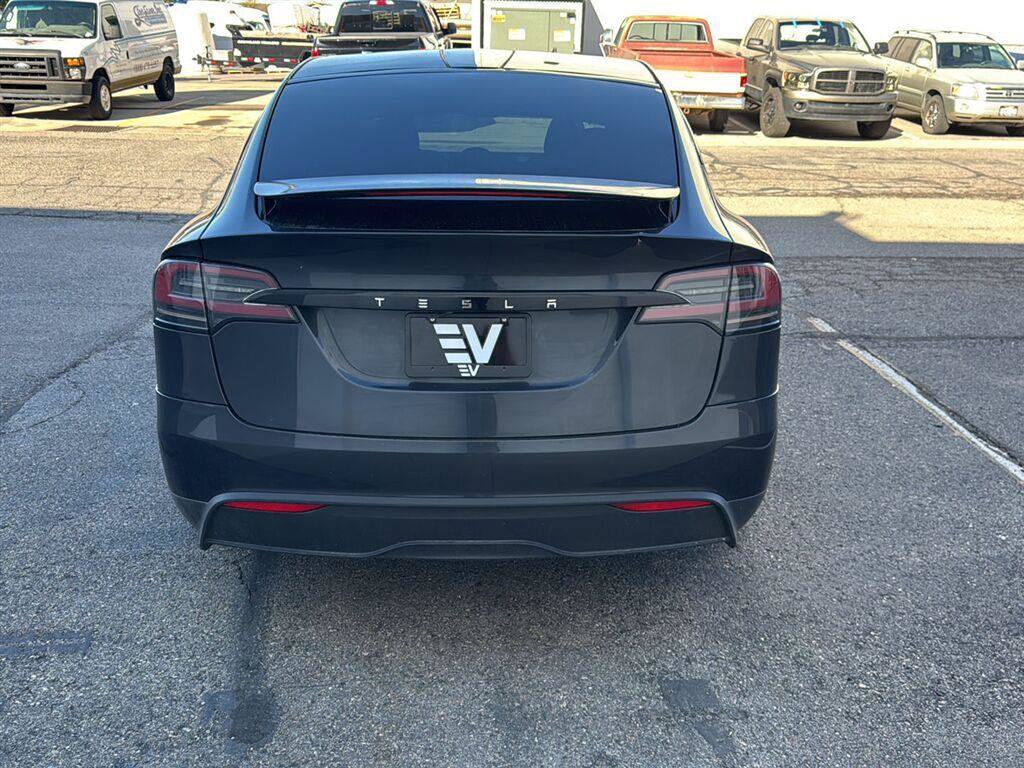 Used 2024 Tesla Model X AWD/4WD image 4