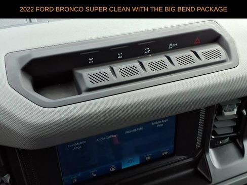Used 2022 Ford Bronco Big Bend w/ Sasquatch Package AWD/4WD image 21