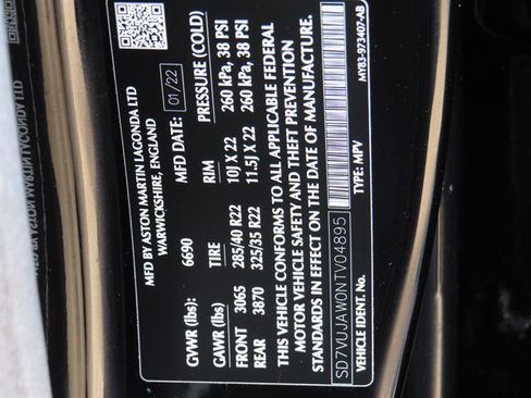 Used 2022 Aston Martin DBX AWD/4WD image 7