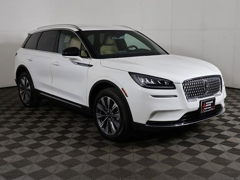 Used 2022 Lincoln Corsair Reserve w/ Elements Package image 2