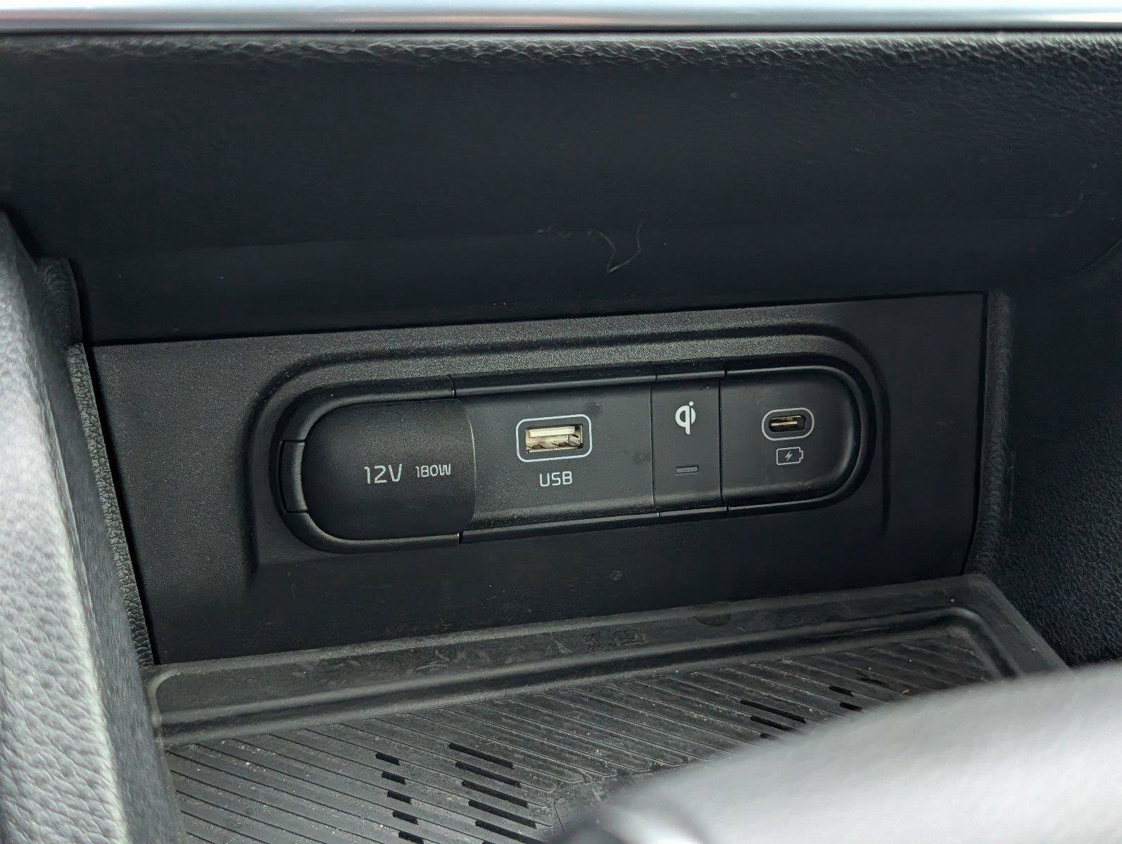 Used 2023 Kia Sportage EX FWD image 19