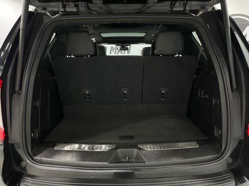 Used 2021 GMC Yukon AT4 w/ Technology Package AWD/4WD image 25