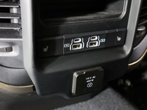 Used 2024 RAM 3500 Limited w/ Towing Technology Group AWD/4WD image 35
