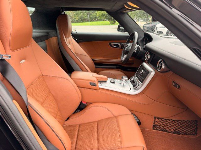 Used 2011 Mercedes-Benz SLS AMG Coupe image 25