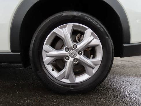 Used 2023 Honda HR-V LX image 9