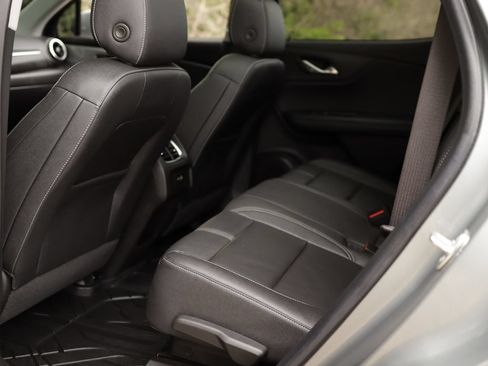 Used 2024 Chevrolet Blazer LT w/ LPO, Floor Liner Package FWD image 27