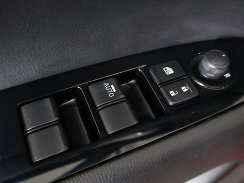 Used 2017 MAZDA CX-5 Touring w/ Preferred Equipment Package image 40