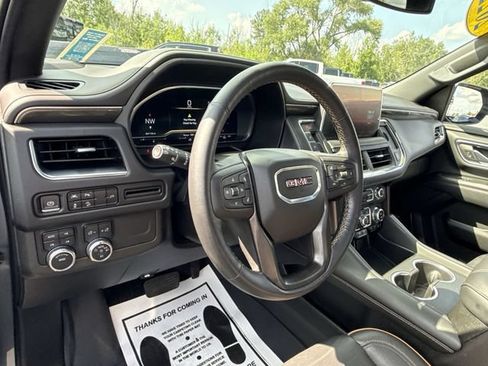Certified 2022 GMC Yukon XL AT4 AWD/4WD image 10