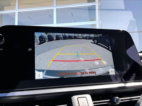 Used 2025 Lexus UX 300h FWD w/ Accessory Package (Z1) image 21