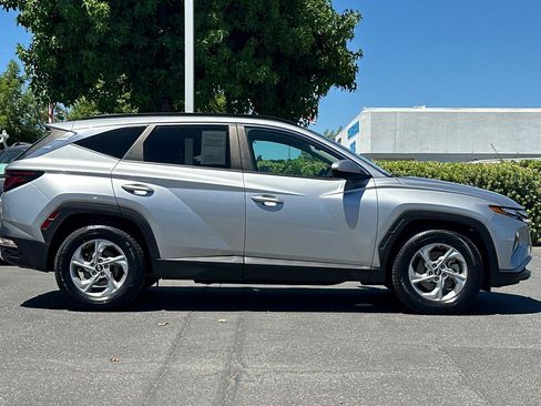 Used 2024 Hyundai Tucson SEL FWD image 3