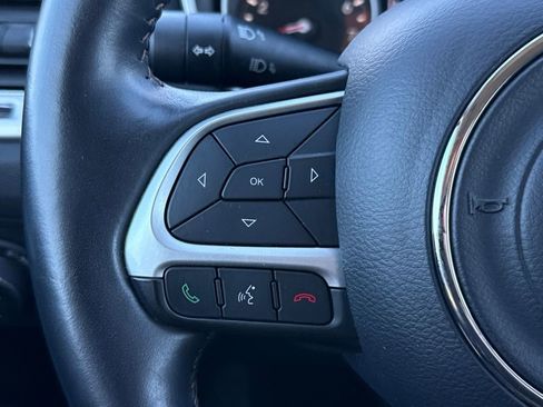 Used 2018 Jeep Compass Latitude image 17