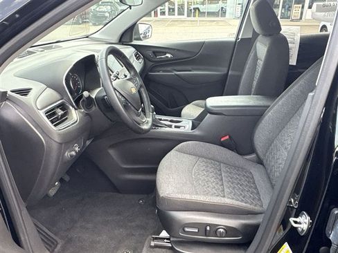 Certified 2024 Chevrolet Equinox LT w/ LPO, Floor Liner Package FWD image 18