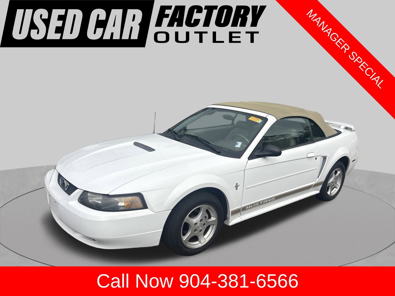Used 2002 Ford Mustang Convertible RWD image 3