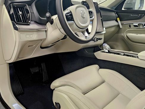 New 2026 Volvo XC90 T8 Ultra w/ Protection Package Premier AWD/4WD image 45