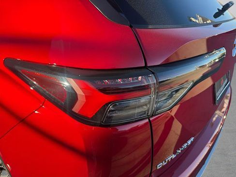 New 2026 Mitsubishi Outlander SEL image 35