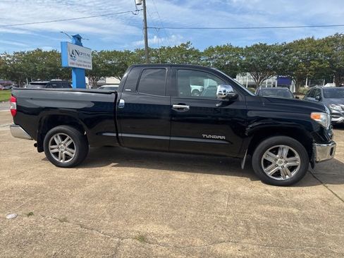 Used 2014 Toyota Tundra SR5 image 4