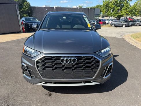 Used 2022 Audi Q5 2.0T Premium Plus AWD/4WD image 2