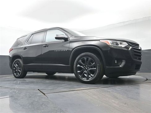 Used 2020 Chevrolet Traverse RS w/ LPO, Floor Liner Package image 35