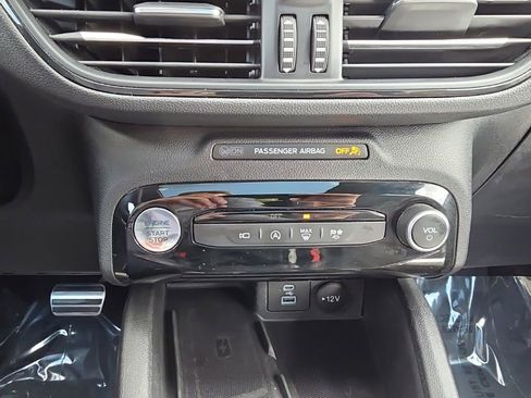 Certified 2023 Ford Escape ST-Line Select w/ Tech Pack #2 AWD/4WD image 21