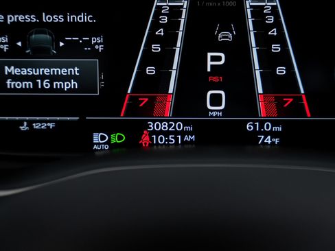 Used 2023 Audi RS Q8 AWD/4WD image 49