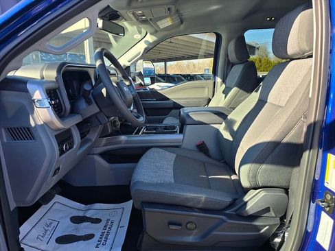 New 2026 Ford F250 XLT w/ XLT Premium Package image 17