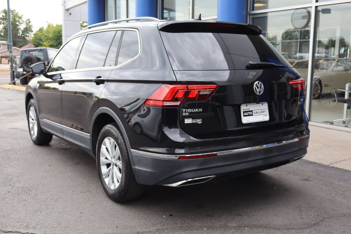 Used 2018 Volkswagen Tiguan SE AWD/4WD image 3