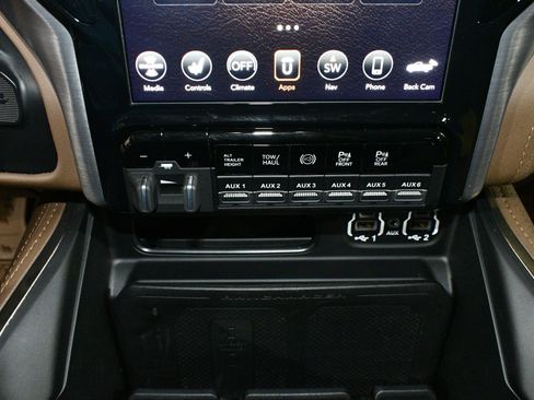 Used 2021 RAM 3500 Limited AWD/4WD image 32