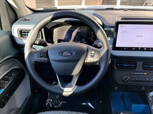 Used 2025 Ford Maverick XLT w/ Equipment Group 302A image 5