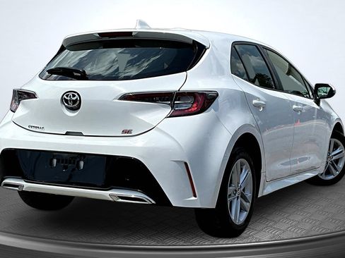 Used 2022 Toyota Corolla SE FWD image 7