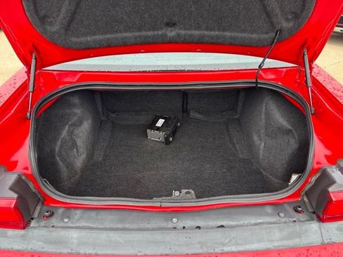 Used 2014 Dodge Challenger SXT Plus RWD image 20