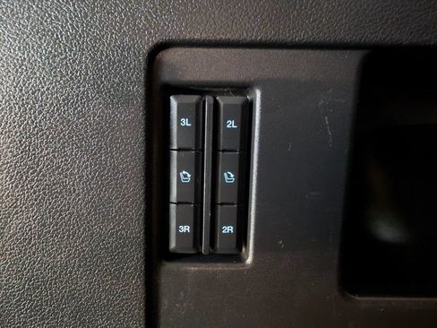 Used 2019 Ford Expedition Platinum AWD/4WD image 15