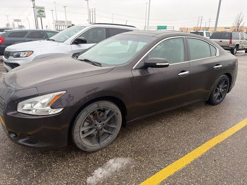 Used 2010 Nissan Maxima 3.5 SV w/ Premium Pkg image 11