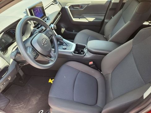 Certified 2025 Toyota RAV4 LE image 11