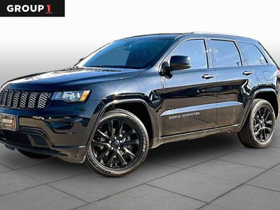Used 2018 Jeep Grand Cherokee Altitude