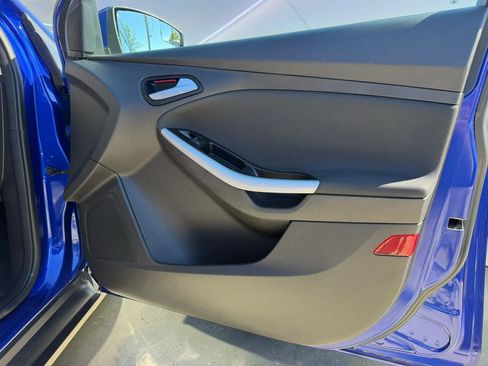 Used 2013 Ford Focus SE FWD image 20