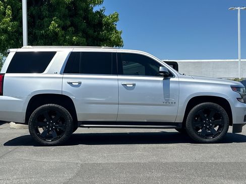 Used 2016 Chevrolet Tahoe LS RWD image 3