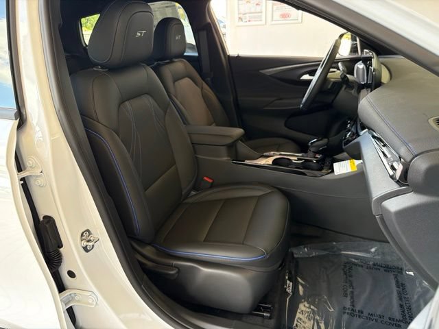New 2026 Buick Envista Sport Touring w/ Convenience I Package FWD image 21