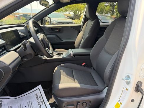Used 2026 Toyota RAV4 SE w/ Convenience Package FWD image 24