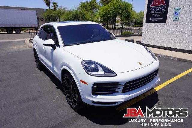 Used 2023 Porsche Cayenne AWD/4WD image 14
