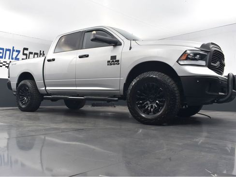 Used 2018 RAM 1500 Big Horn AWD/4WD image 23