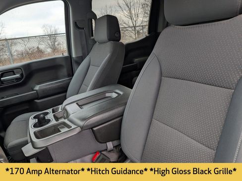 Used 2019 Chevrolet Silverado 1500 Custom Trail Boss w/ Custom Convenience Package image 19