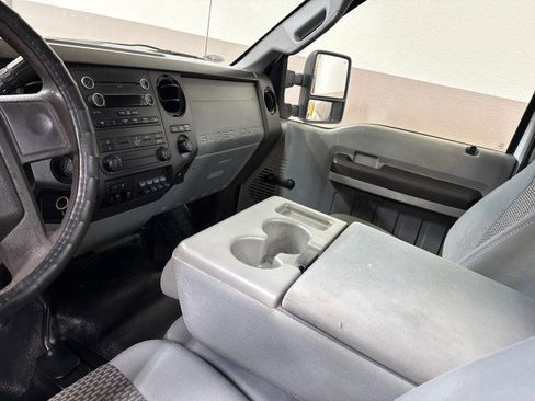 Used 2016 Ford F350 XL image 21