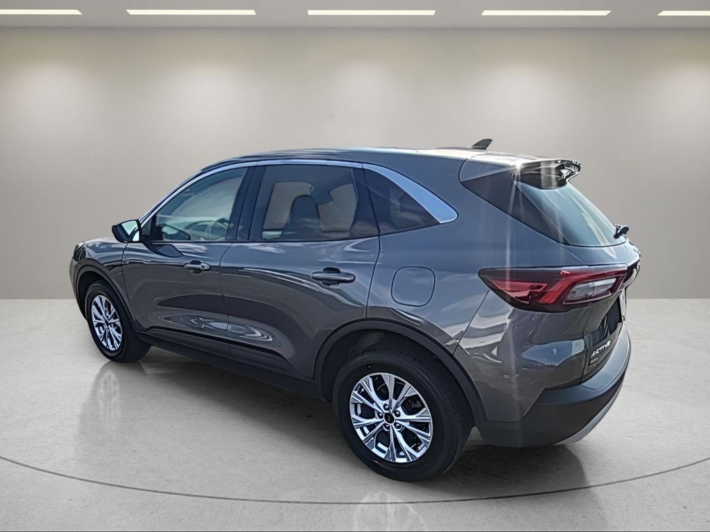 Certified 2024 Ford Escape Active AWD/4WD image 6